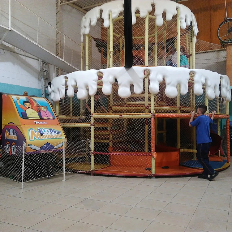 Bolo Mágico Casa de Festas